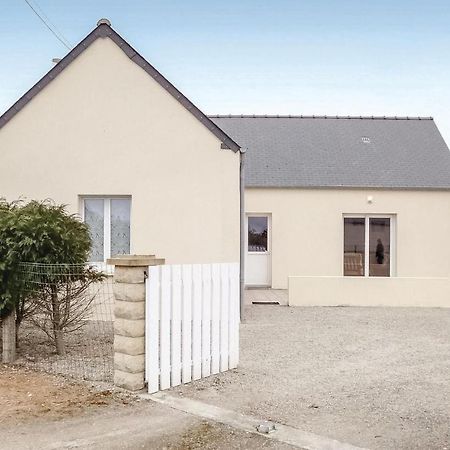 Stunning Home In St, Marcouf De Lisle With Wifi Saint-Marcouf Buitenkant foto