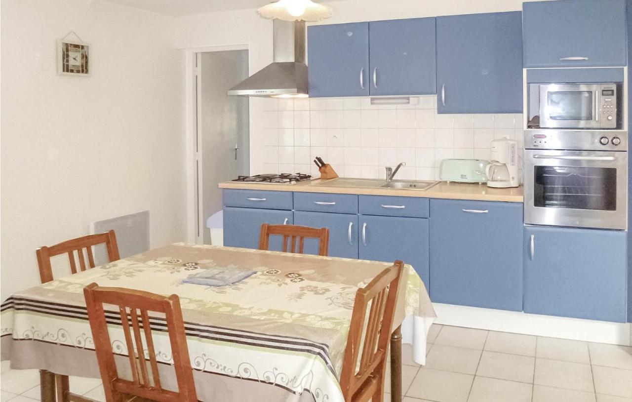Stunning Home In St, Marcouf De Lisle With Wifi Saint-Marcouf Buitenkant foto
