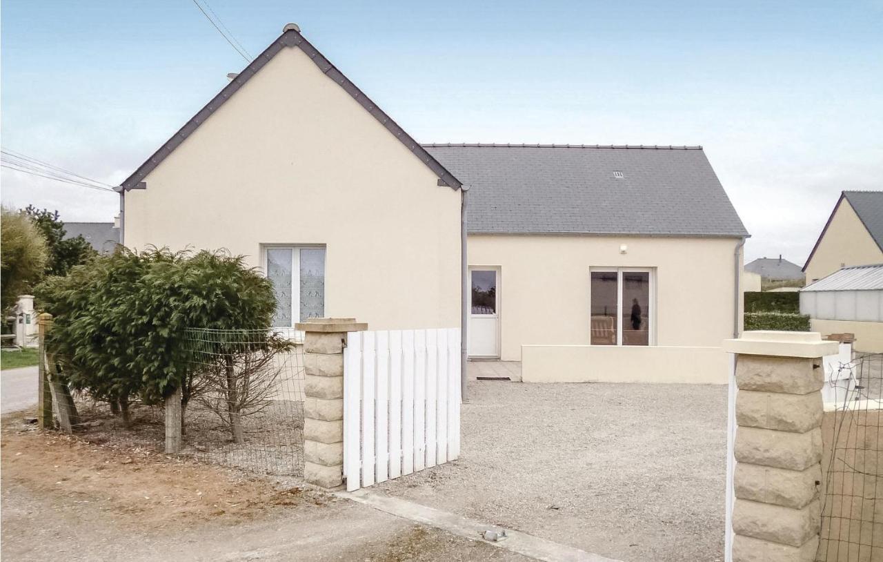 Stunning Home In St, Marcouf De Lisle With Wifi Saint-Marcouf Buitenkant foto