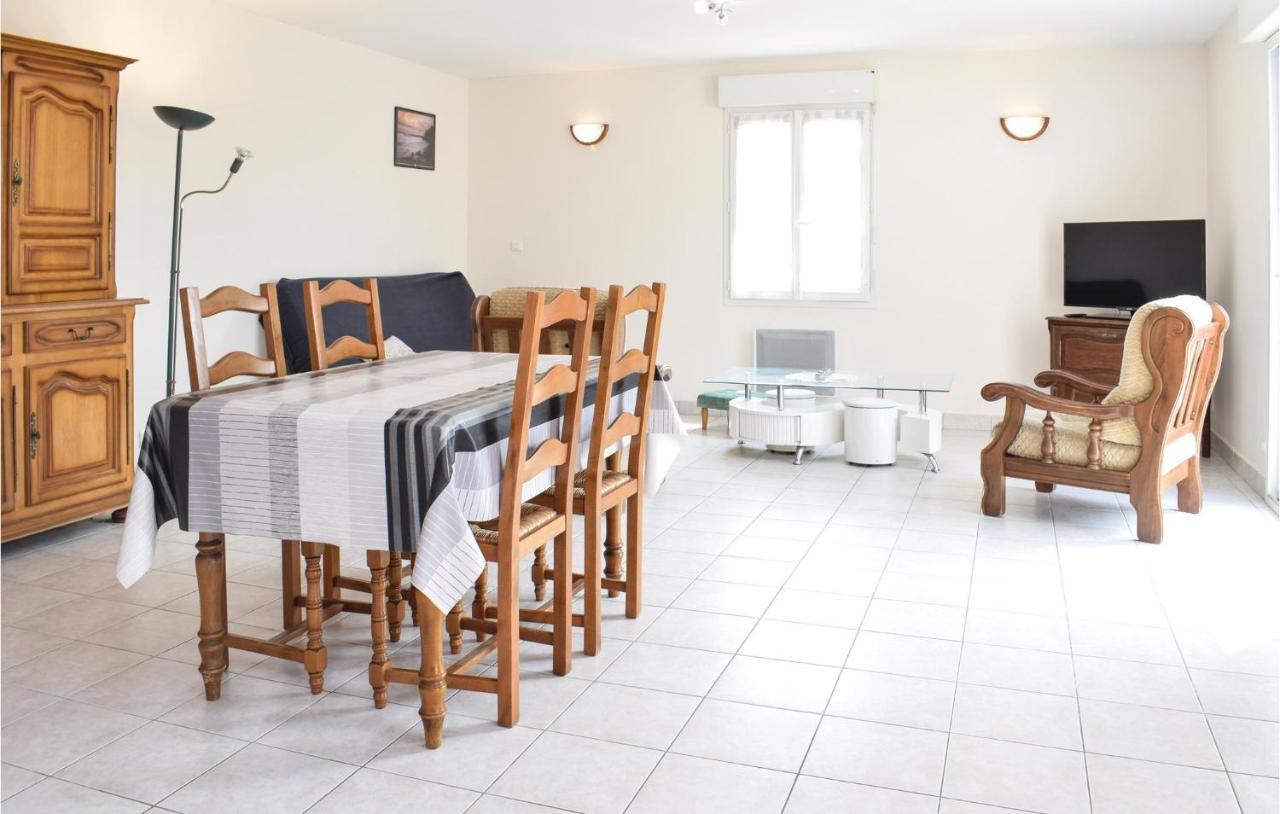 Stunning Home In St, Marcouf De Lisle With Wifi Saint-Marcouf Buitenkant foto